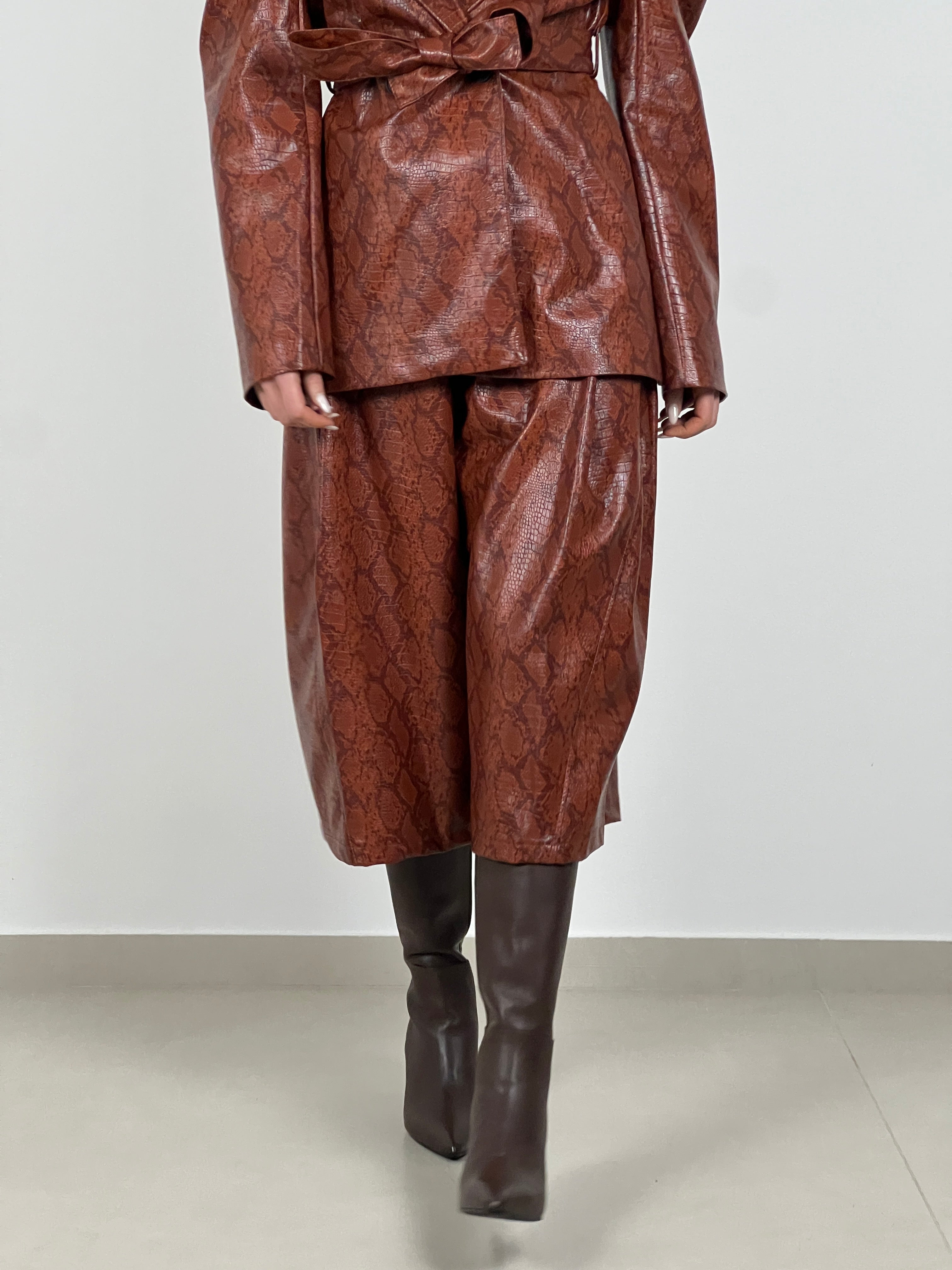 Bermuda stampa Anaconda col. Ruggine