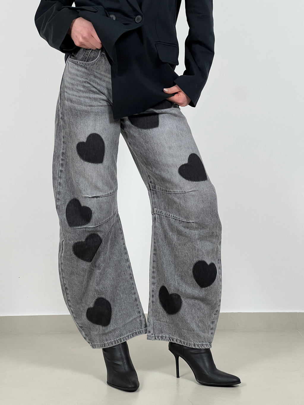 Jeans Barrel stampa cuori col. Grigio