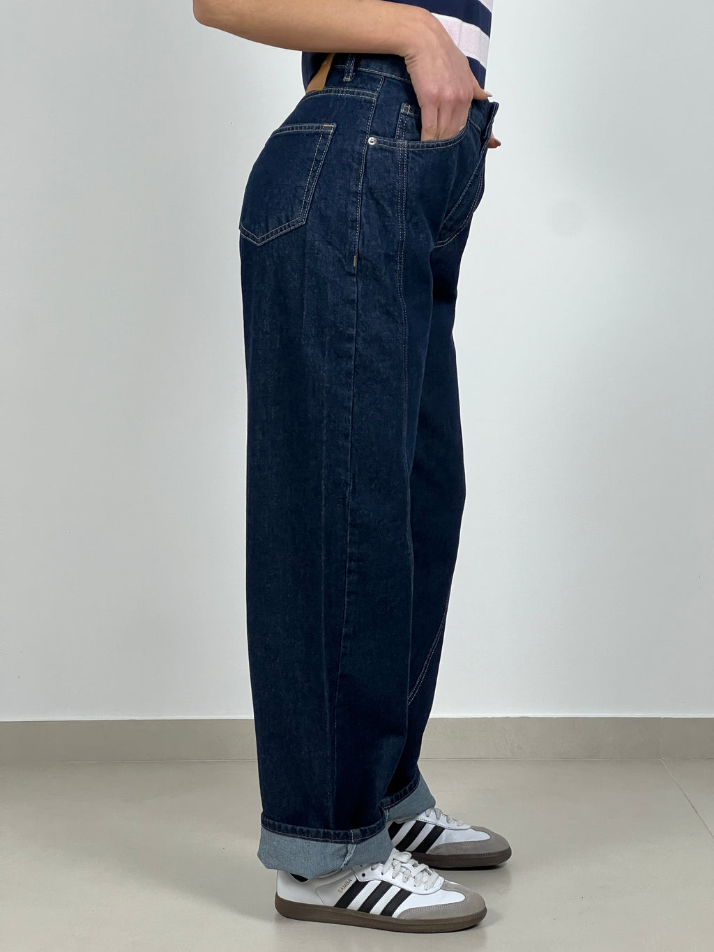 Jeans cucitura a scivolo by Lumina col. Denim scuro