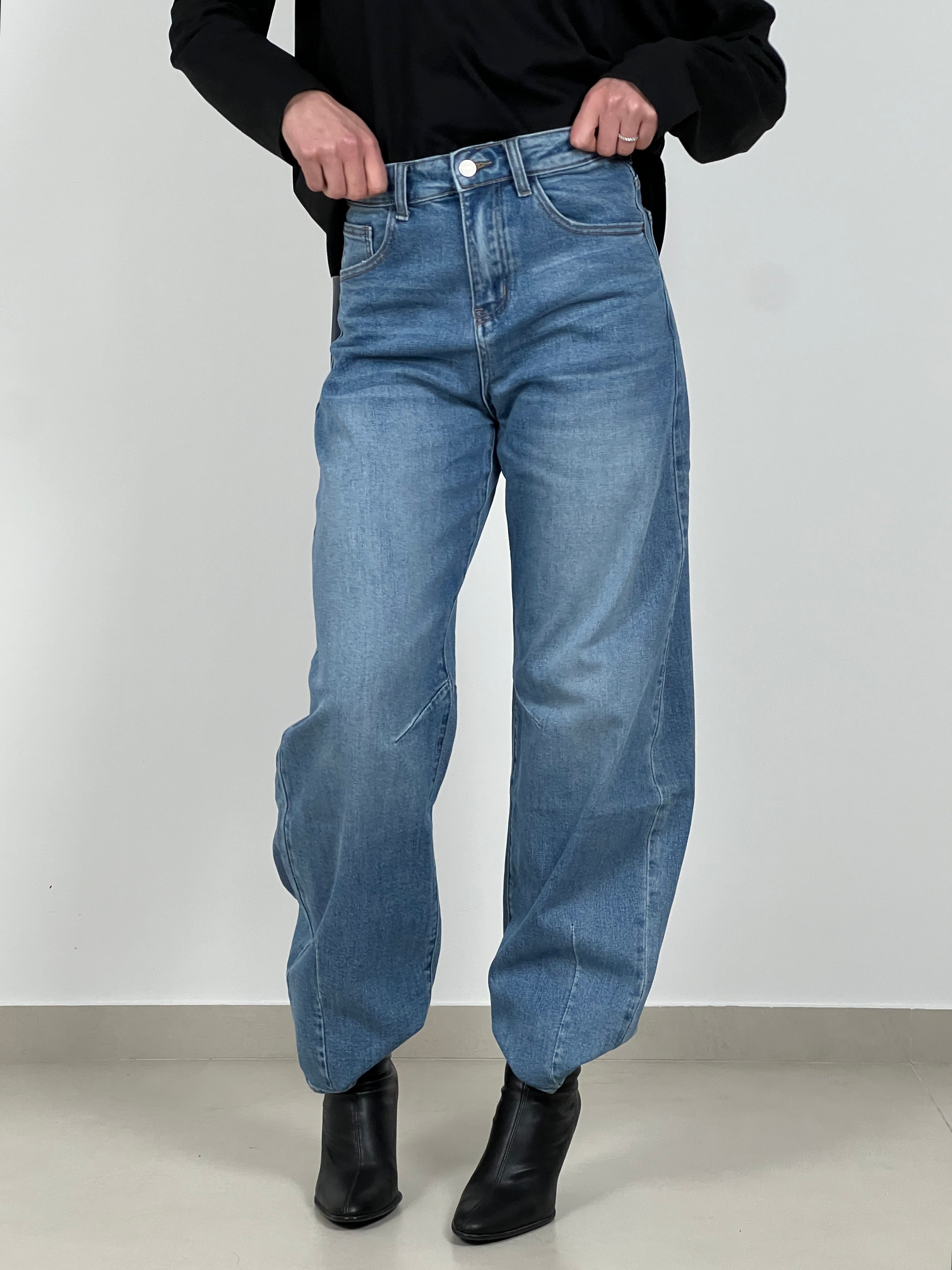 Jeans baggy lavaggio basic col. Denim
