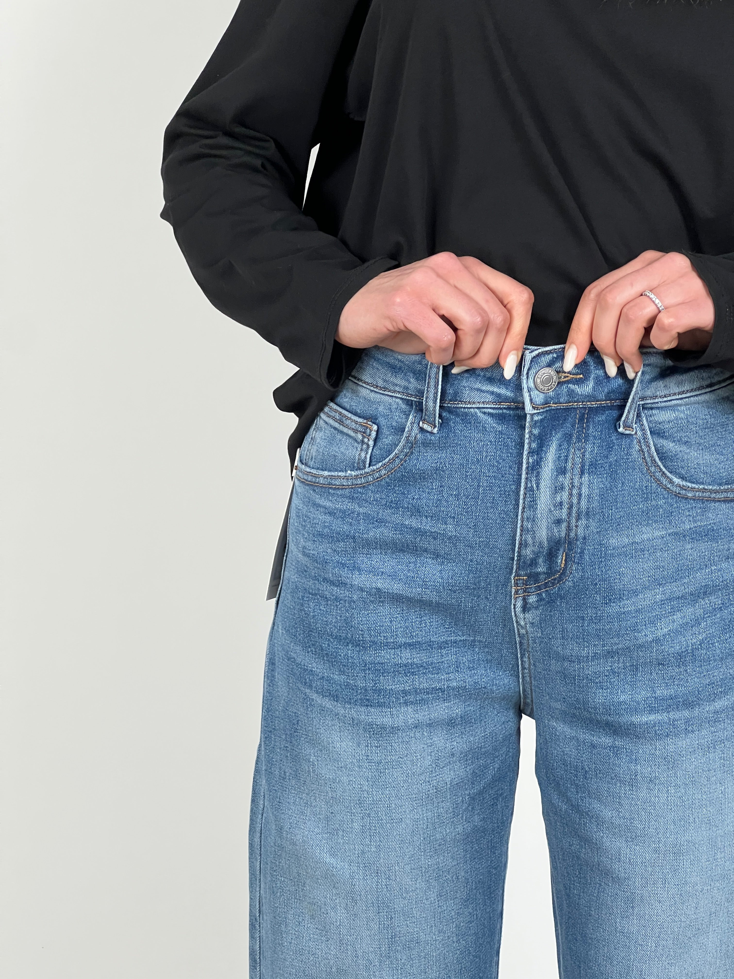 Jeans baggy lavaggio basic col. Denim